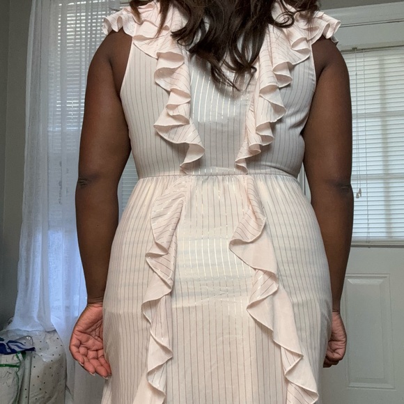 Victoria’s Secret Dream Angel Ruffle Robe - Picture 3 of 4